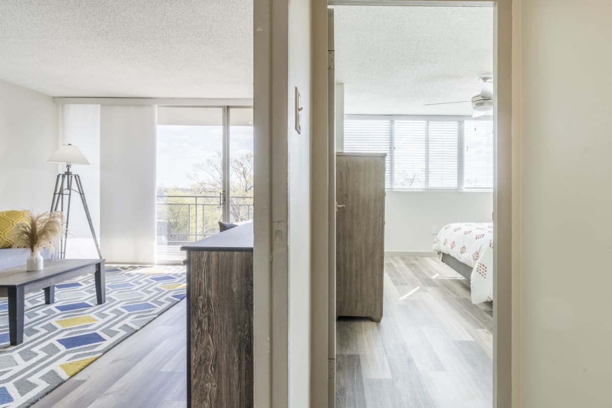 Gallery Apartments Near Overton Square Memphis